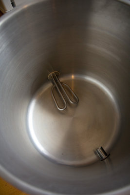 Element samt Weld-B-Gone på kittelns insida.